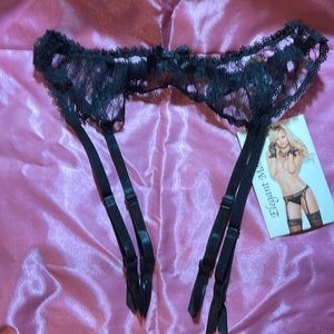 Lace garter belt brand new